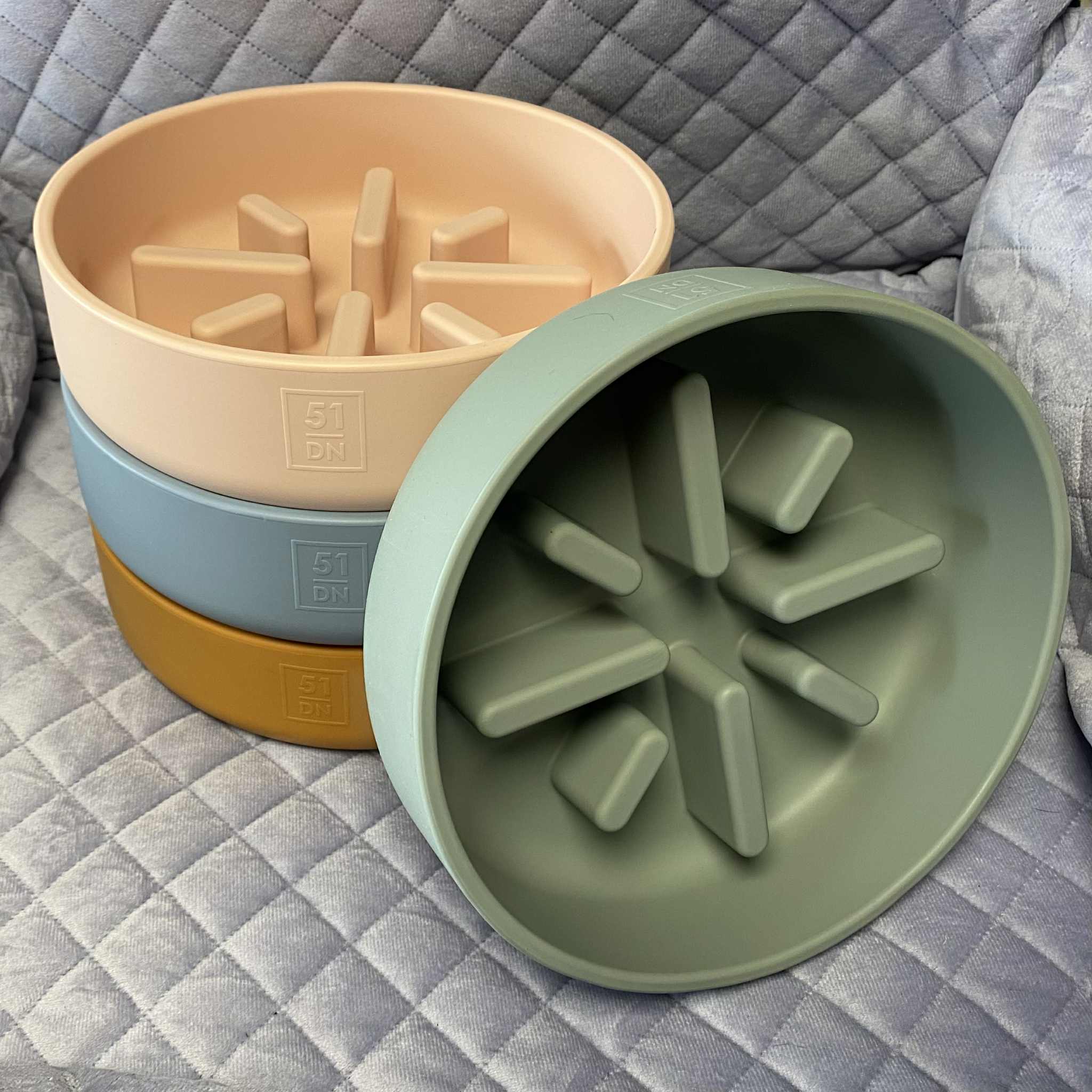 51 DN - Sili Bowl - Slow Feeder - 1400 ml