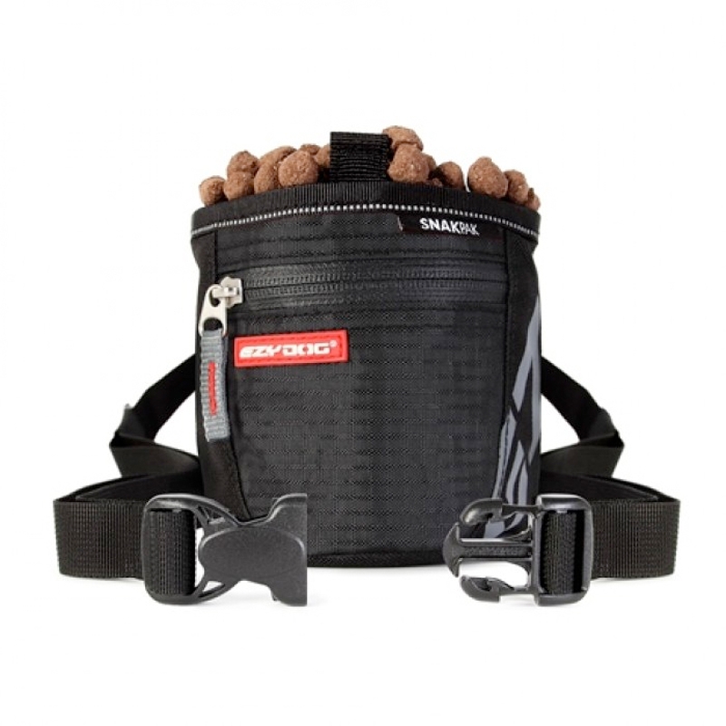 EzyDog Snakpak
